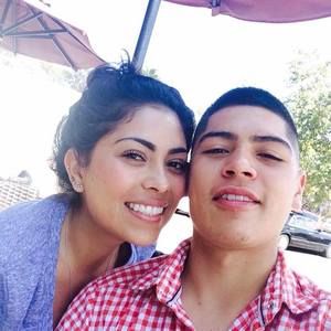 Meet your Posher, Roberto